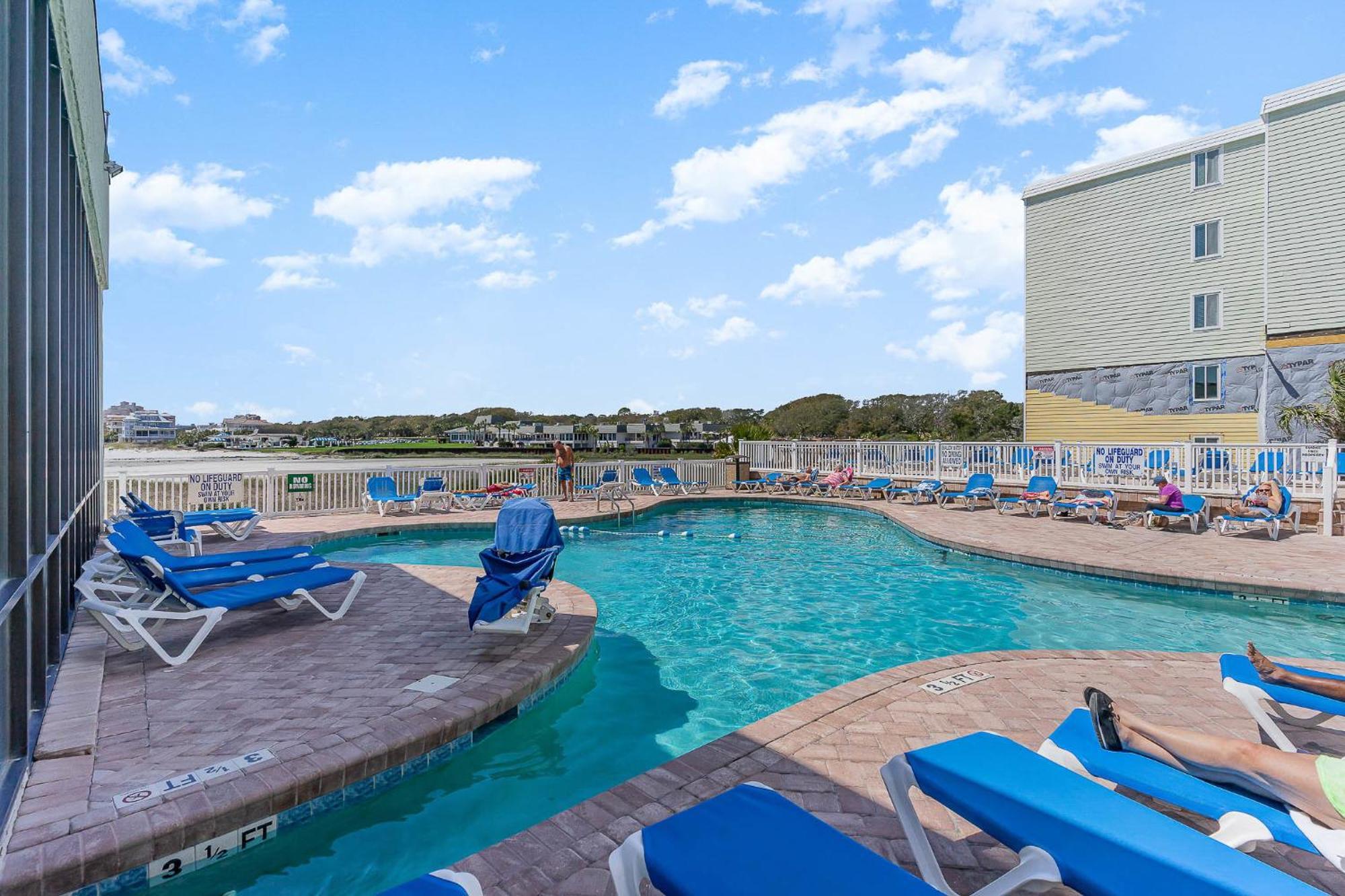 Sands Beach Club Briarcliffe Acres Exterior photo