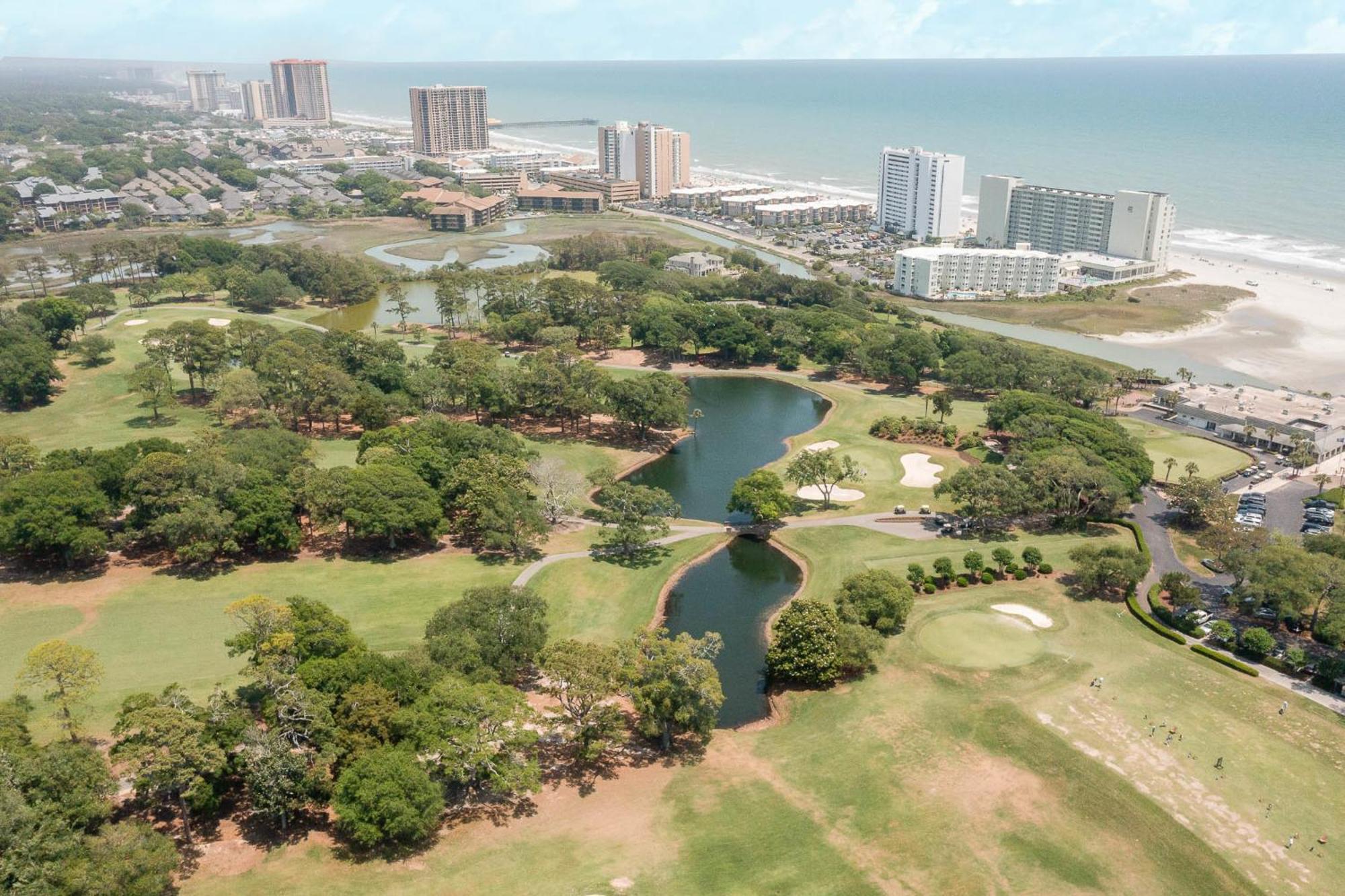 Sands Beach Club Briarcliffe Acres Exterior photo